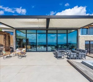 Comment bien préparer son projet de pergola bioclimatique